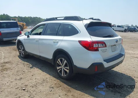 2018 Subaru Outback 3.6R Limited z USA, uszkodzony, nr VIN 4S4BSENC2J3229214